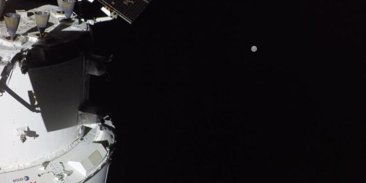 NASA finalizes science plans for Artemis 2 lunar flyby