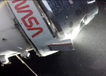 Orion splashes down to successfully end Artemis 2 mission