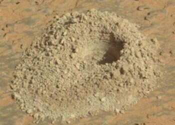 Curiosity Begins Drill Campaign at Atacama Site Targeting Mount Sharp Layered Sulfate Bedrock