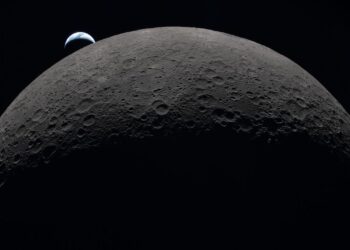Landing astronauts on the moon ‘is absolutely doable, and it’s doable soon,’ NASA’s Artemis 2 commander says