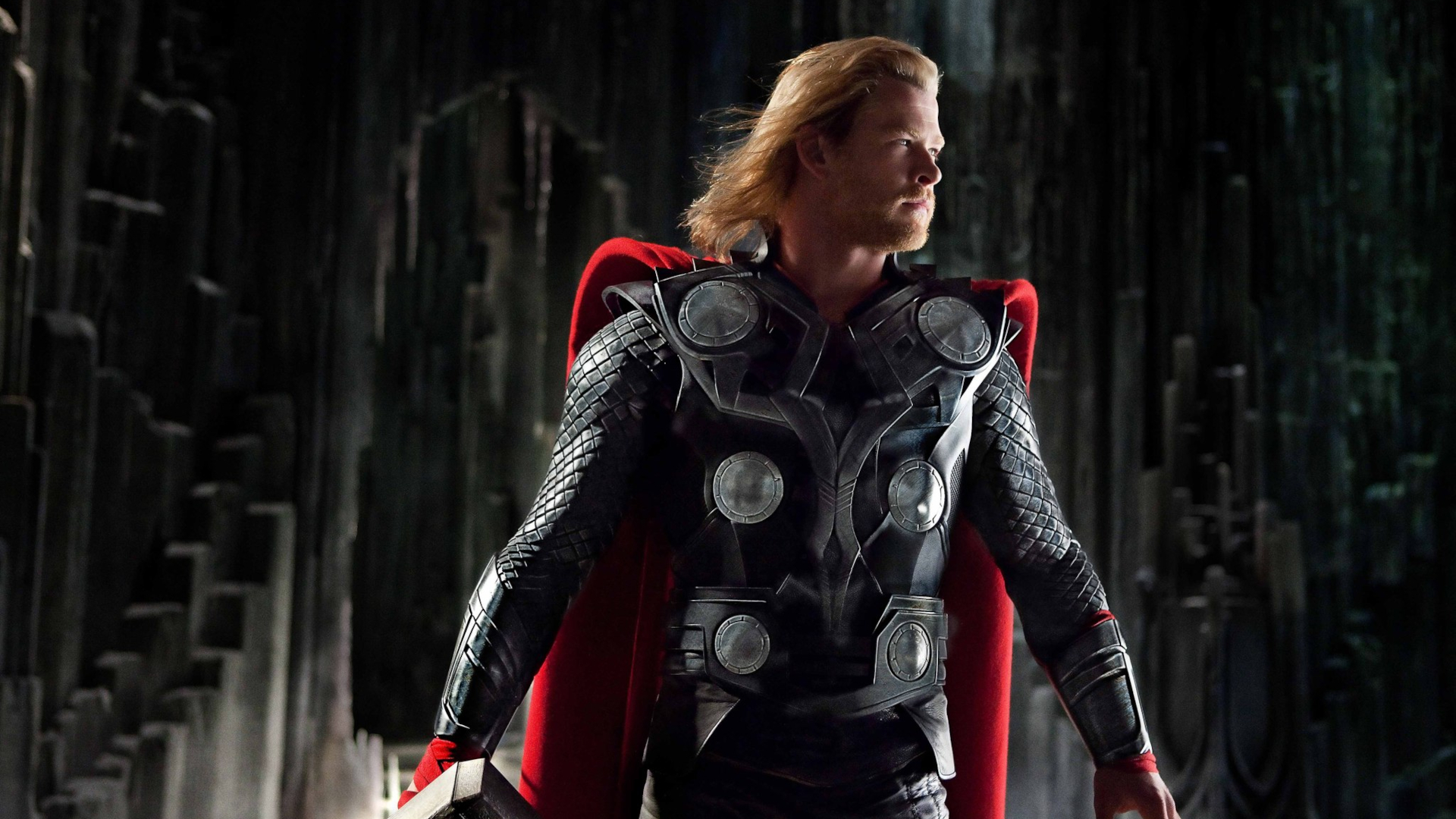 Screenshot from the 2011 sci-fi superhero movie "Thor", showing Chris Hemsworth as Thor.