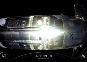 SpaceX launches first Starship V3