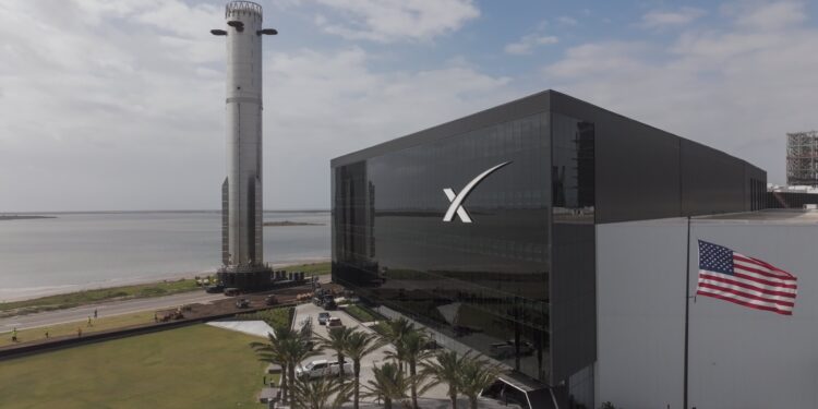 Lawsuit claims Starship launches damage homes
